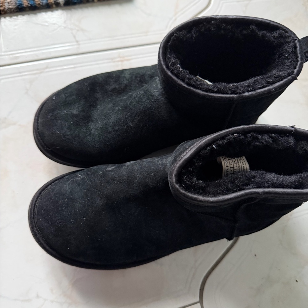 UGG Black Fuzzy Interior Boots